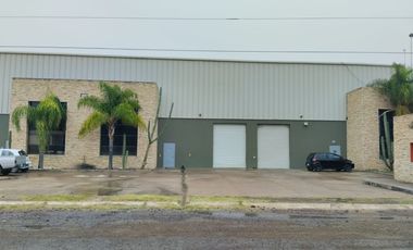 BODEGAS INDUSTRIALES 1,200 M2