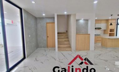 PRE VENTA DE CASA CON FINOS ACABADOS, 3 RECAMARAS, CISTERNA, DOBLE COCHERA, FRACC EL QUETZAL