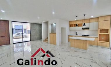 PRE VENTA DE CASA CON FINOS ACABADOS, 3 RECAMARAS, CISTERNA, DOBLE COCHERA, FRACC EL QUETZAL