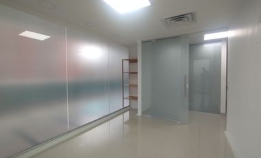 Oficina en arriendo en Alto Prado.