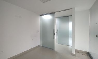 Oficina en arriendo en Alto Prado.