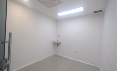 Oficina en arriendo en Alto Prado.