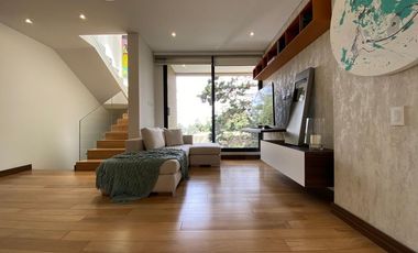 VENTA EXPECTACULAR CASA EN PROVENZA SUBA