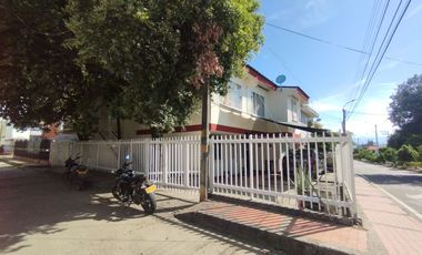 SE VENDE CASA EN EL BARRIO LA ORQUIDEA AL ORIENTE DE NEIVA
