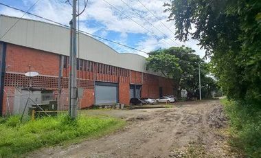 SE VENDE BODEGA CON AREA 3.300 M2 EN PALMIRA