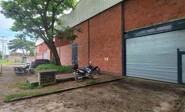 SE VENDE BODEGA CON AREA 3.300 M2 EN PALMIRA