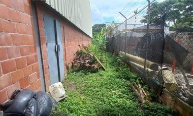 SE VENDE BODEGA CON AREA 3.300 M2 EN PALMIRA