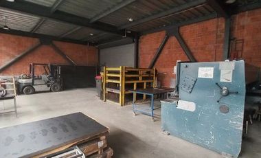 SE VENDE BODEGA CON AREA 3.300 M2 EN PALMIRA