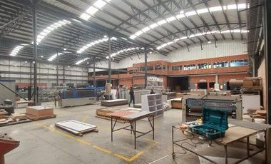 SE VENDE BODEGA CON AREA 3.300 M2 EN PALMIRA