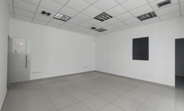 Oficina en arriendo en Alto Prado.