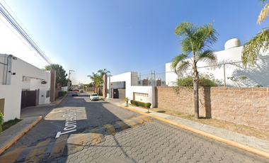 Casa en Torres Bodet, Barrio del Calvario, San Juan Cuautlancingo, Pue. ¡No créditos!