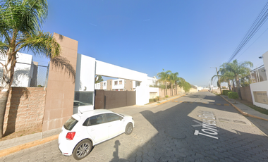 Casa en Torres Bodet, Barrio del Calvario, San Juan Cuautlancingo, Pue. ¡No créditos!