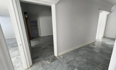 CASA EN RECUPERACIÓN!!! EN AV. DE LOS NARANJOS 309