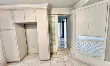 CASA EN RECUPERACIÓN!!! EN AV. DE LOS NARANJOS 309