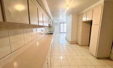 CASA EN RECUPERACIÓN!!! EN AV. DE LOS NARANJOS 309