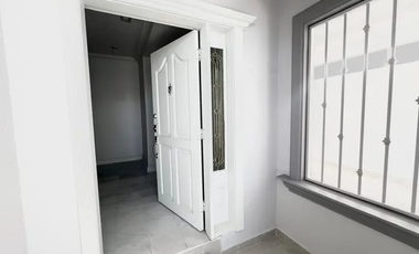 CASA EN RECUPERACIÓN!!! EN AV. DE LOS NARANJOS 309