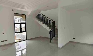 RUMAH BARU PONDOK HIJAU KPAD GEGERKALONG UPI DAARUT TAUHID SETIABUDI.