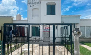 Casa en venta en Fraccionamiento Acacias, Tala, Jalisco.