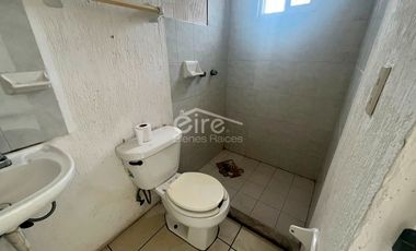 Casa en venta en Fraccionamiento Acacias, Tala, Jalisco.