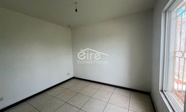 Casa en venta en Fraccionamiento Acacias, Tala, Jalisco.