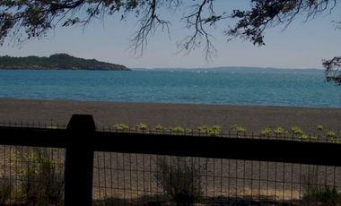 Hermosa casa orilla de lago  a pasos del centro de Pucon