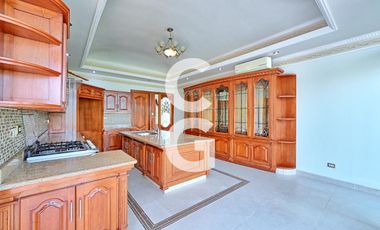 Casa en Venta en Cancún en Residencial Lagos del sol a Pie del Lago