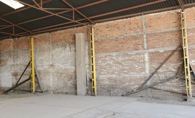 RENTA DE BODEGA EN COL DURAZNERA  TLAQUEPAQUE