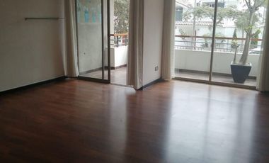 Vive en un condominio Seguro en la Calle Tomasal, Lindo departamento en venta