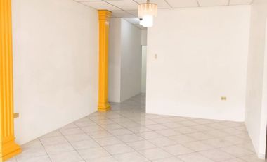 Casas en venta Portoviejo norte 5 habitaciones, patio gigante y precio único