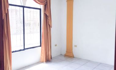Casas en venta Portoviejo norte 5 habitaciones, patio gigante y precio único
