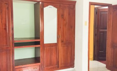 Casas en venta Portoviejo norte 5 habitaciones, patio gigante y precio único