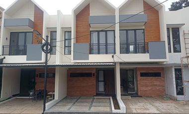 Rumah Syariah Murah Serpong Tangerang Selatan, Baru 2 Lantai Jual Dijual