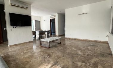 MAGNIFICA RESIDENCIA EN RENTA