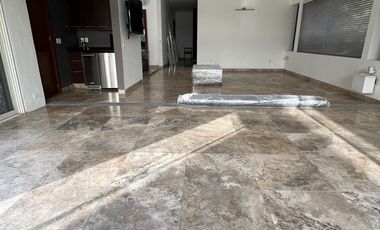 MAGNIFICA RESIDENCIA EN RENTA
