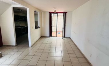 Casa en Venta al Sur de Aguascalientes Condominio Privado Residencial Paseos de Santa Mónica