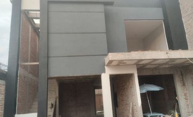 Hermosa casa en preventa