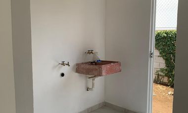 Moderna casa nueva en renta en Tlalpan sur