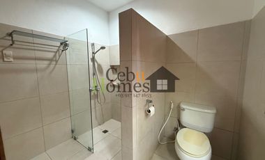 Spacious Tropical 4 Bedroom House with Pool in Mandaue for Rent