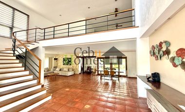 Spacious Tropical 4 Bedroom House with Pool in Mandaue for Rent