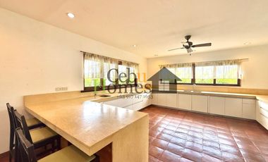 Spacious Tropical 4 Bedroom House with Pool in Mandaue for Rent