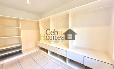 Spacious Tropical 4 Bedroom House with Pool in Mandaue for Rent