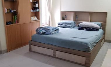 SEWA dan JUAL Rumah 2 Lt, Strategis, Dekat Mal Kelapa Gading