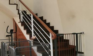 SEWA dan JUAL Rumah 2 Lt, Strategis, Dekat Mal Kelapa Gading