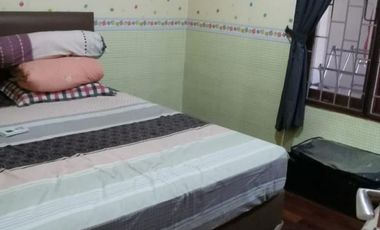 SEWA dan JUAL Rumah 2 Lt, Strategis, Dekat Mal Kelapa Gading