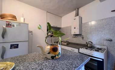 ZUVIRIA 682 – Casa en planta alta a la venta
