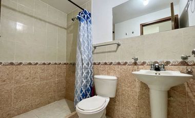 Extraordinario apartamento en Santa Mónica con 100 m2 3 alcobas y 2 baños. Doquebradas.