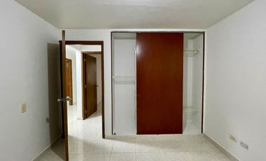 Extraordinario apartamento en Santa Mónica con 100 m2 3 alcobas y 2 baños. Doquebradas.