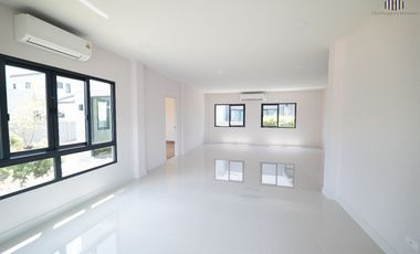 Save Half a Million! Cheaper Than Buying Direct from the Developer! Like New – Never Occupied! Single House for Sale at Centro Thawi Watthana