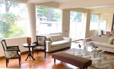 Oportunidad única, en venta el departamento de lujo, en San Isidro