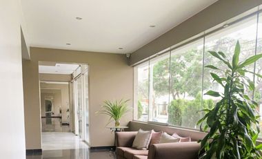 Oportunidad única, en venta el departamento de lujo, en San Isidro
